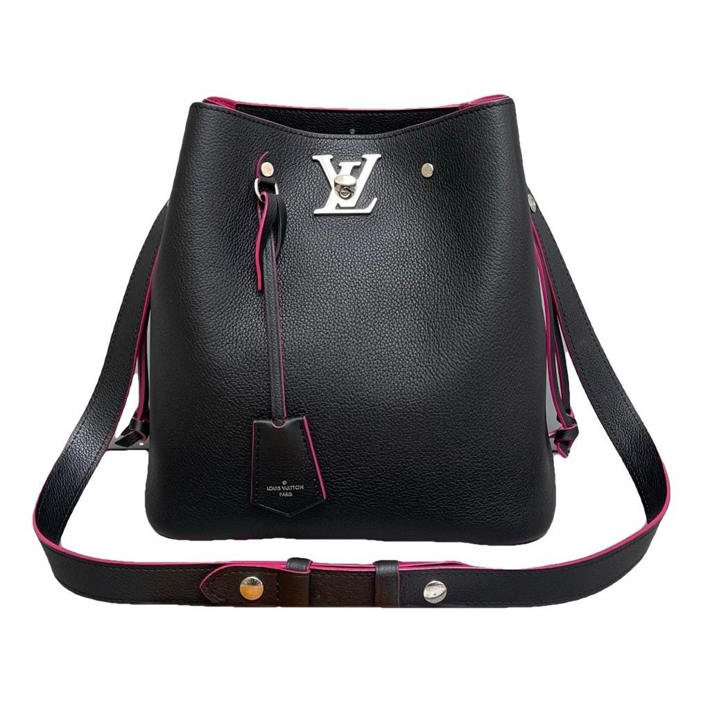 Lockme Bucket leather crossbody bag