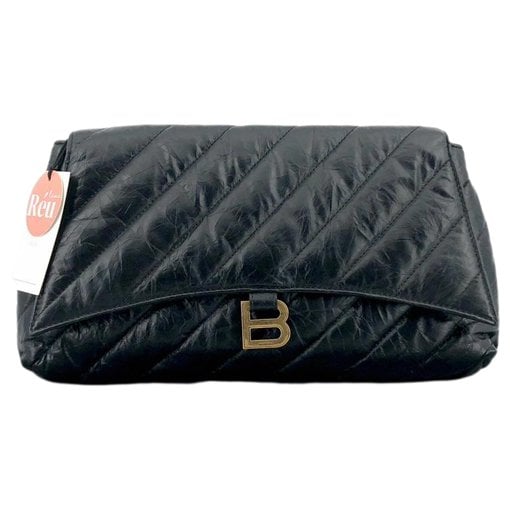 Leather clutch bag