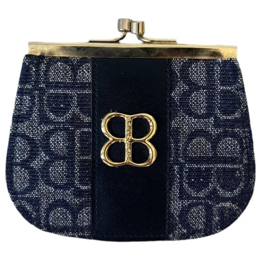 Wallet On Chain B velvet handbag