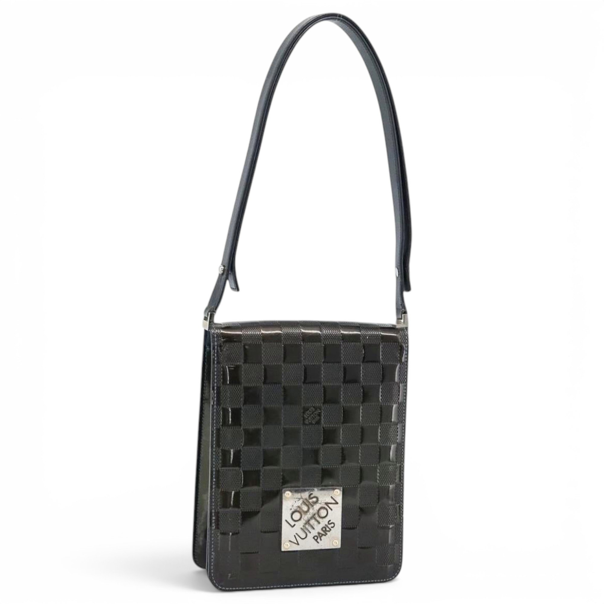 Patent leather handbag
