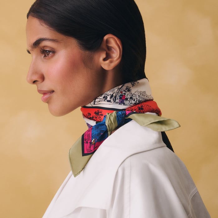 a l'Ombre Des Boulevards Scarf 70