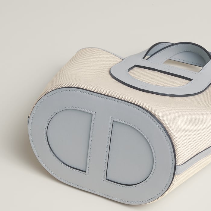 Hermès In-the-loop 18 Bag