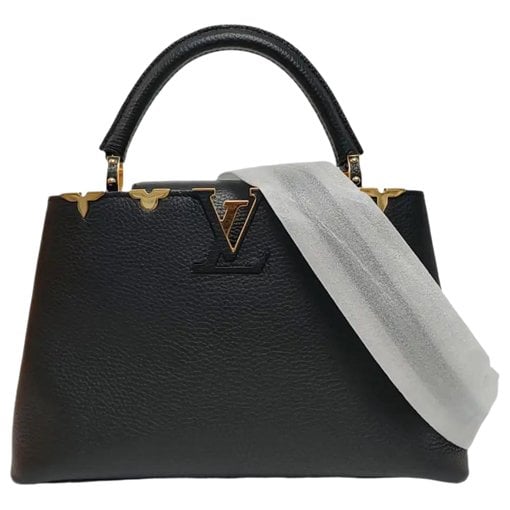 Capucines leather handbag