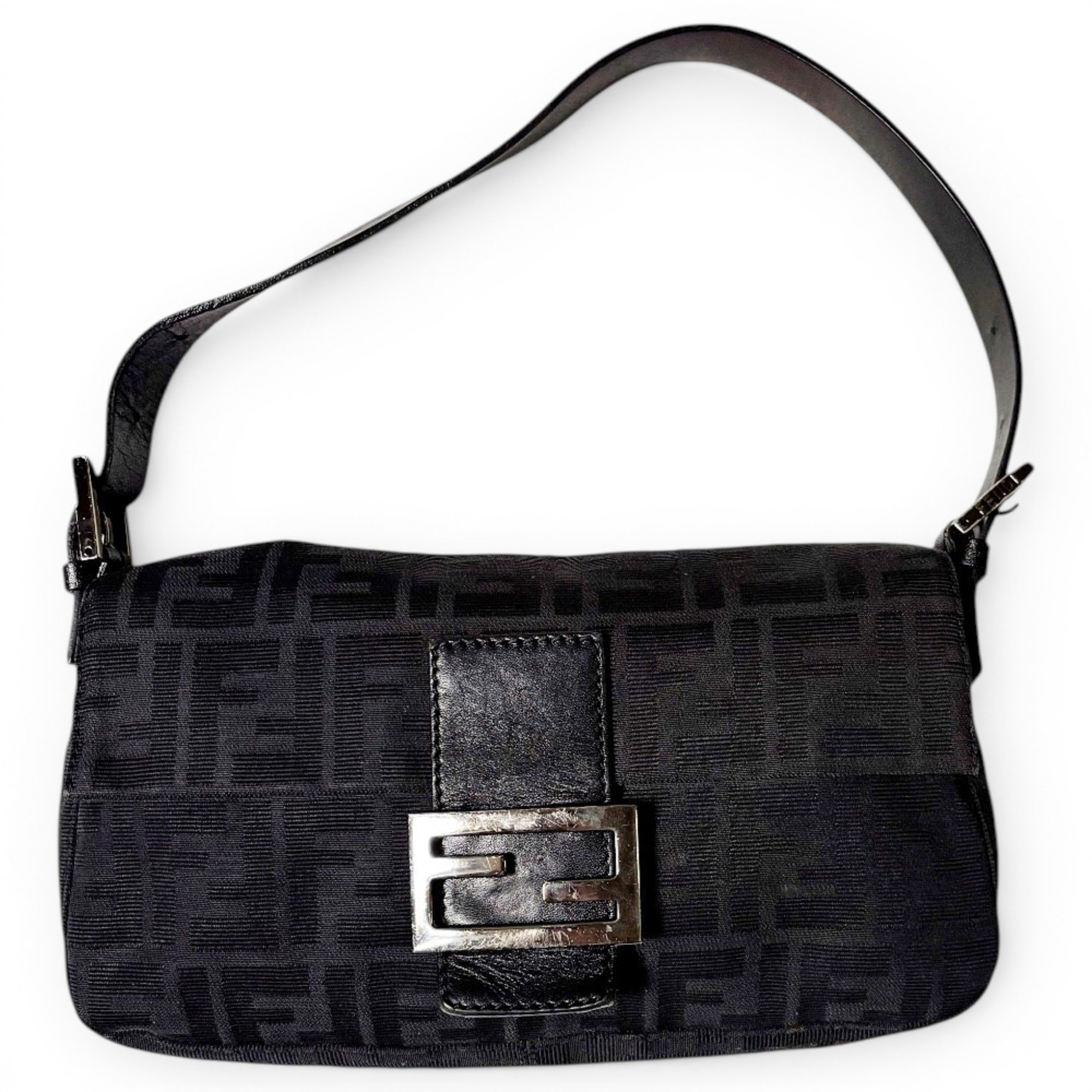 Baguette cloth handbag