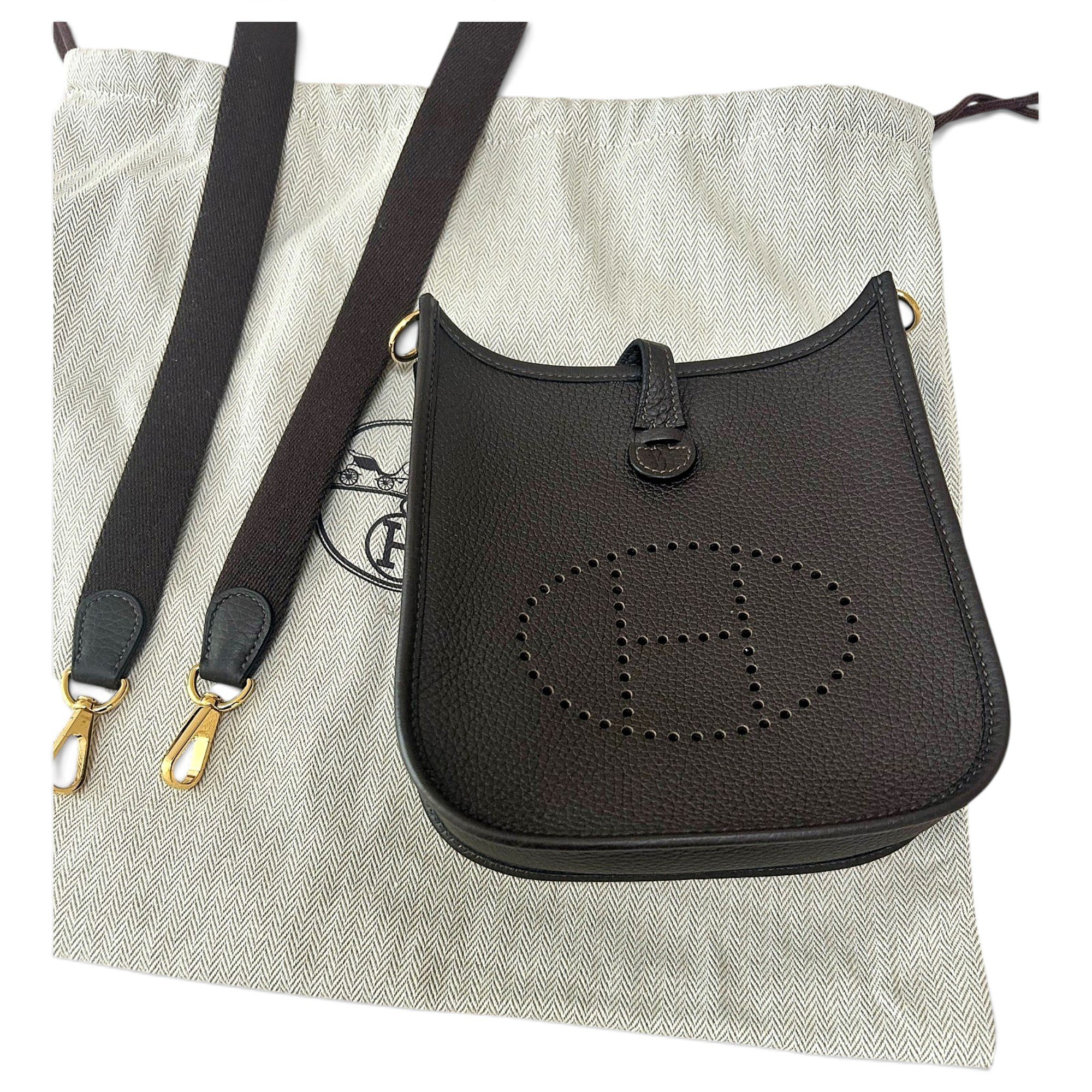 Evelyne leather crossbody bag