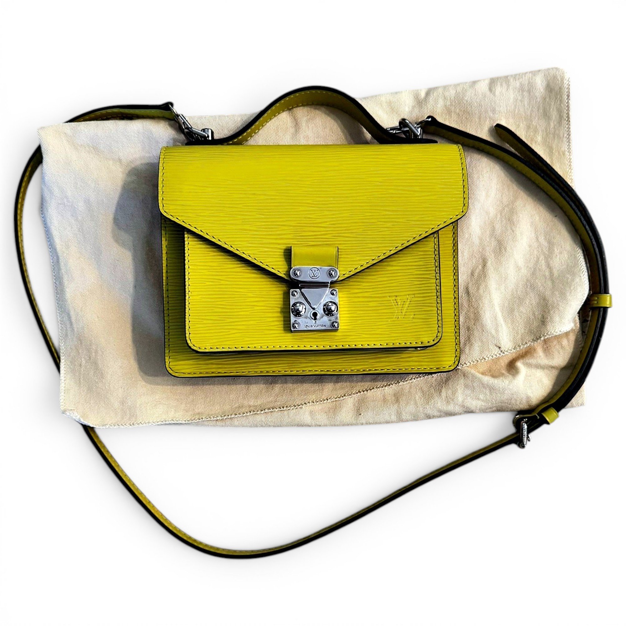 Metis East West leather crossbody bag