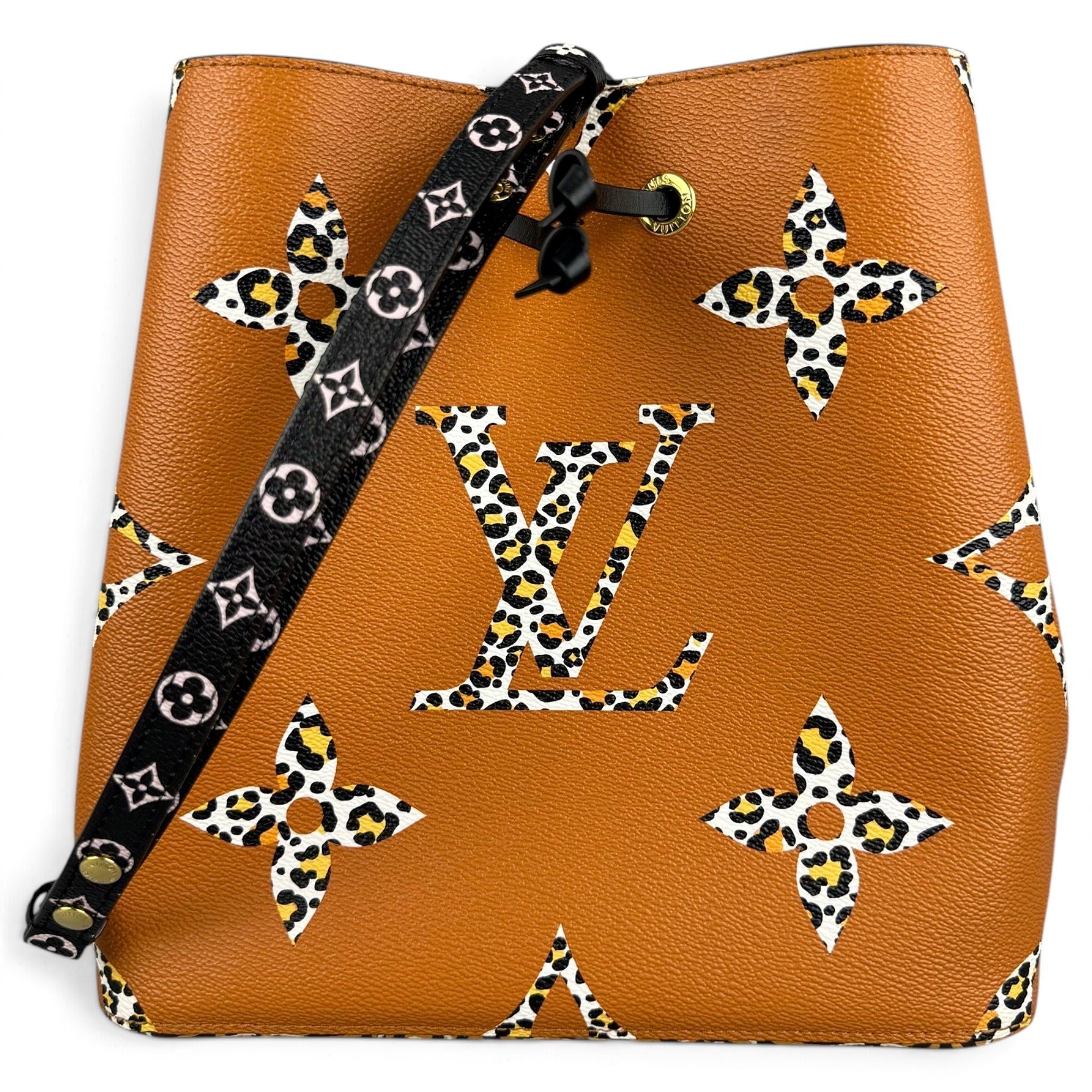 NéoNoé leather handbag