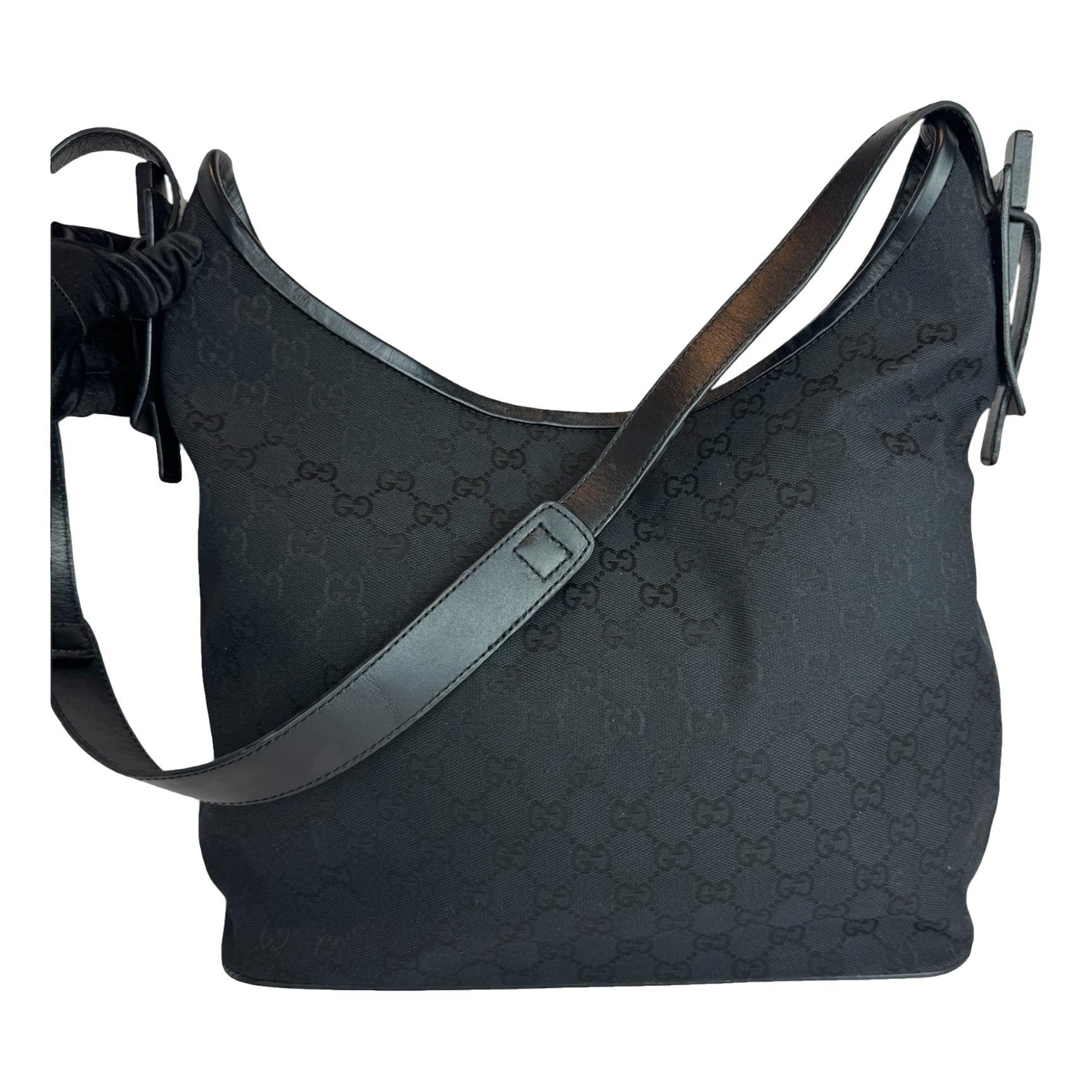 Hobo leather handbag