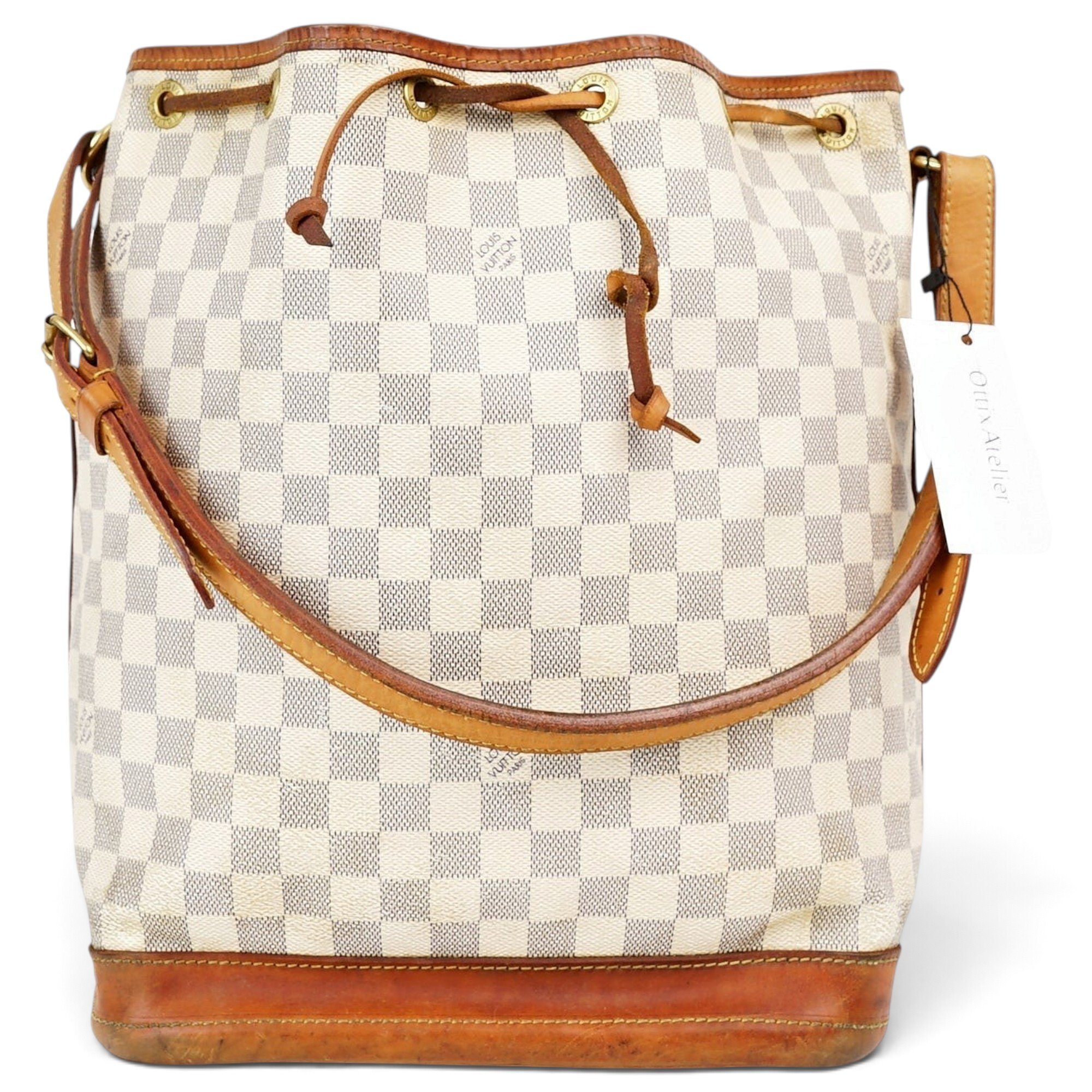 Noé leather handbag