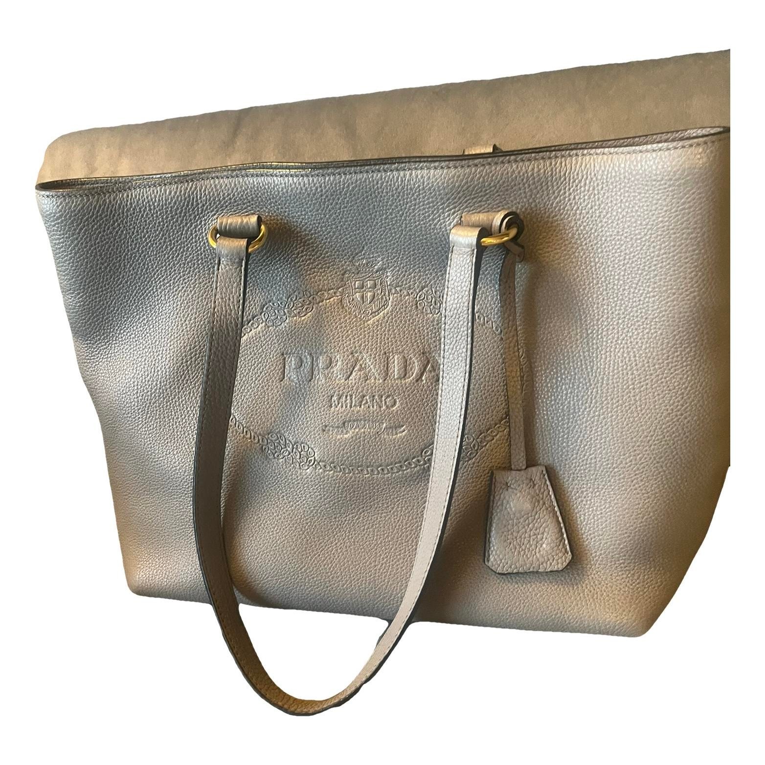 Leather tote