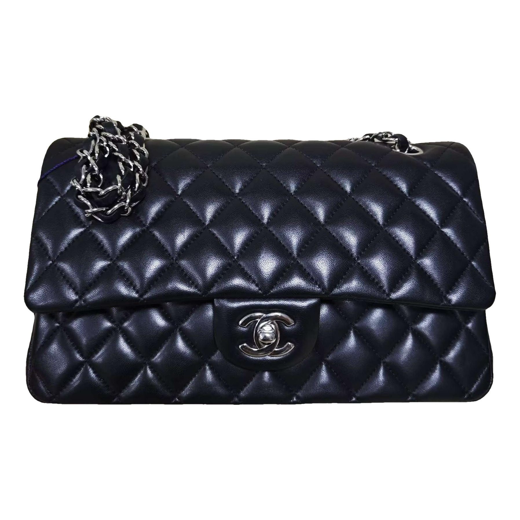 Timeless/Classique leather handbag