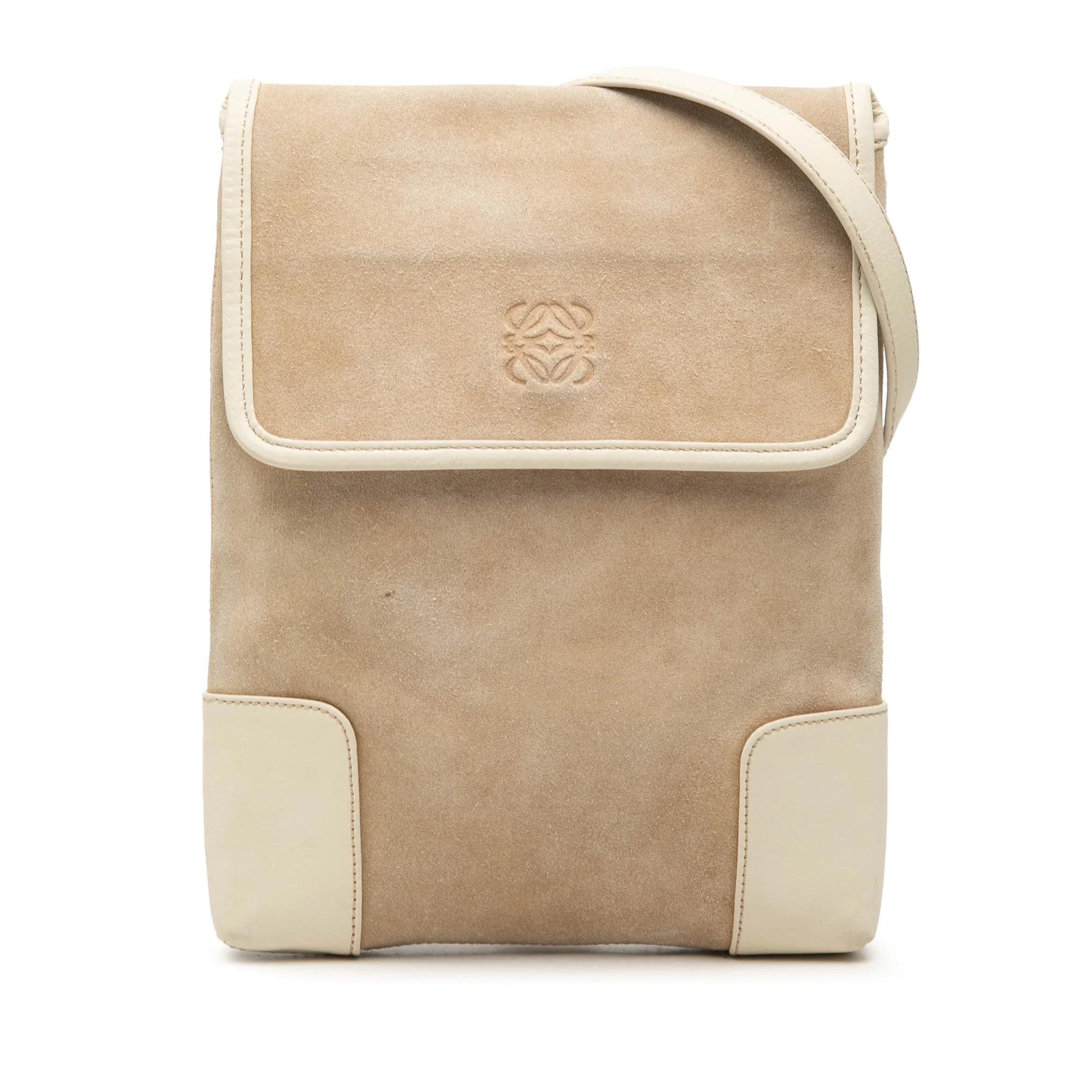 Anagram leather crossbody bag