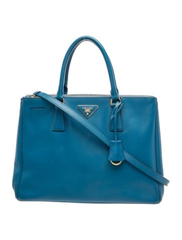 Signature Galleria Double Zip Large