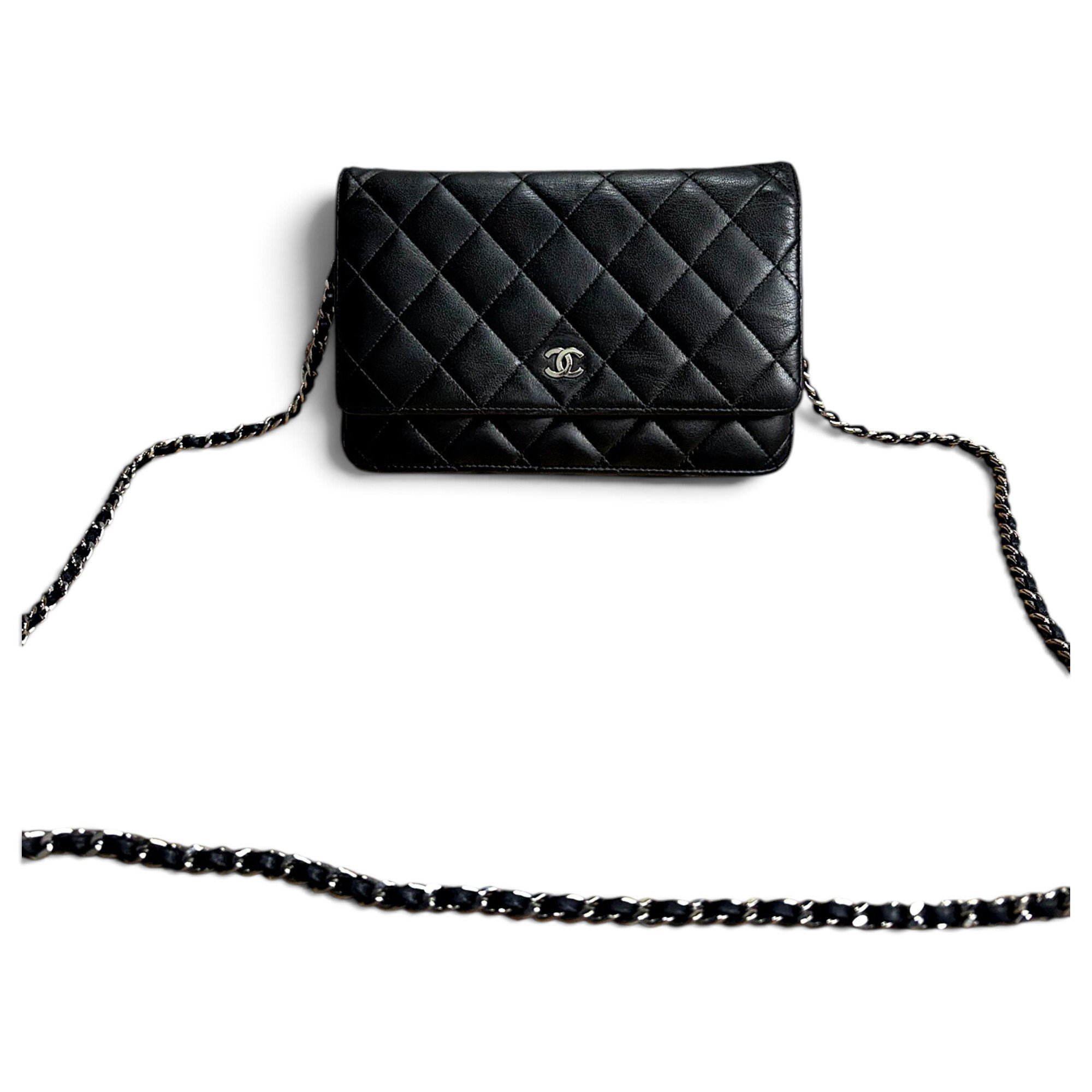 Wallet On Chain Timeless/Classique leather crossbody bag