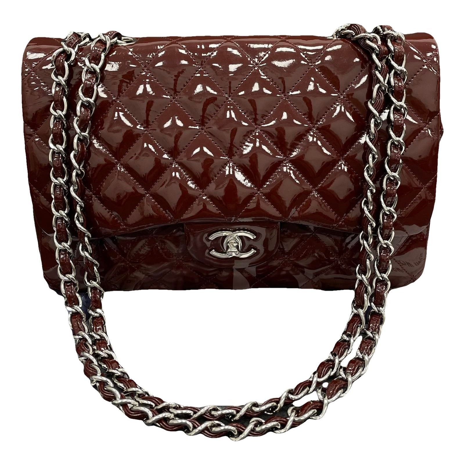 Timeless/Classique patent leather handbag