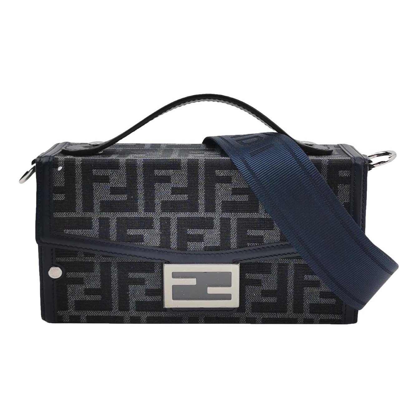 Baguette cloth handbag