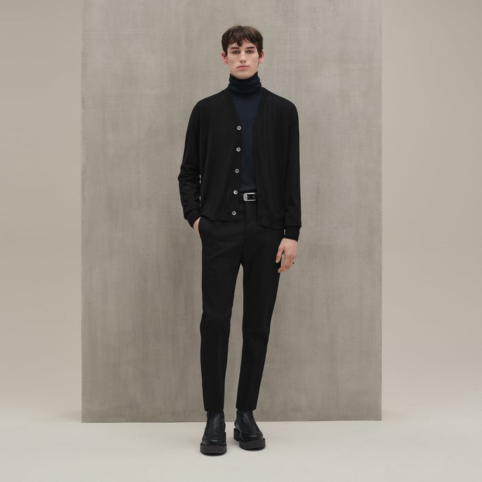 Noir "Detail H" Buttoned Cardigan