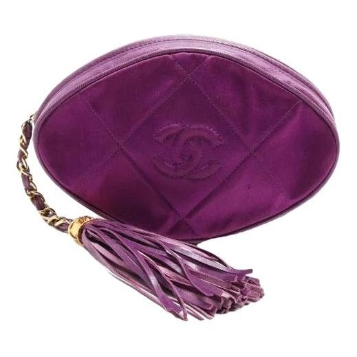 Chanel Leather clutch bag
