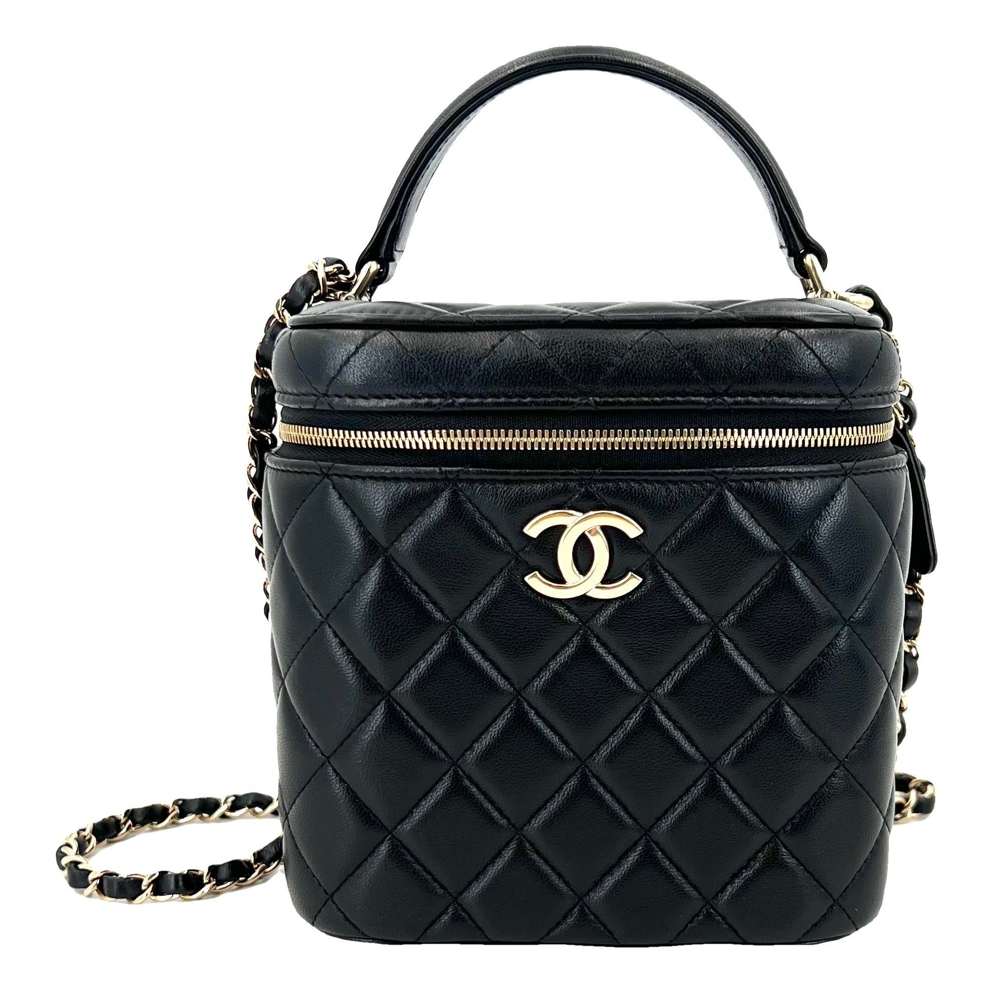 Trendy CC Vanity leather handbag