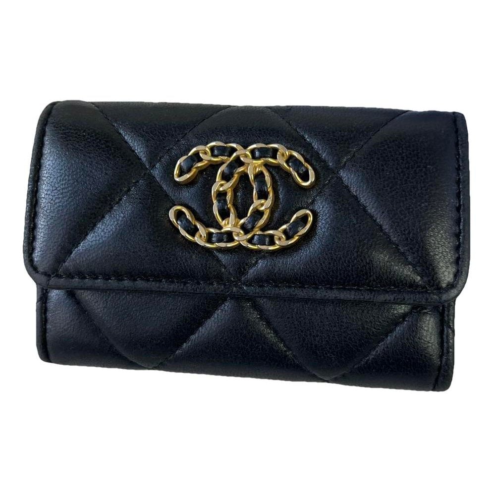 Wallet On Chain Chanel 19 leather handbag