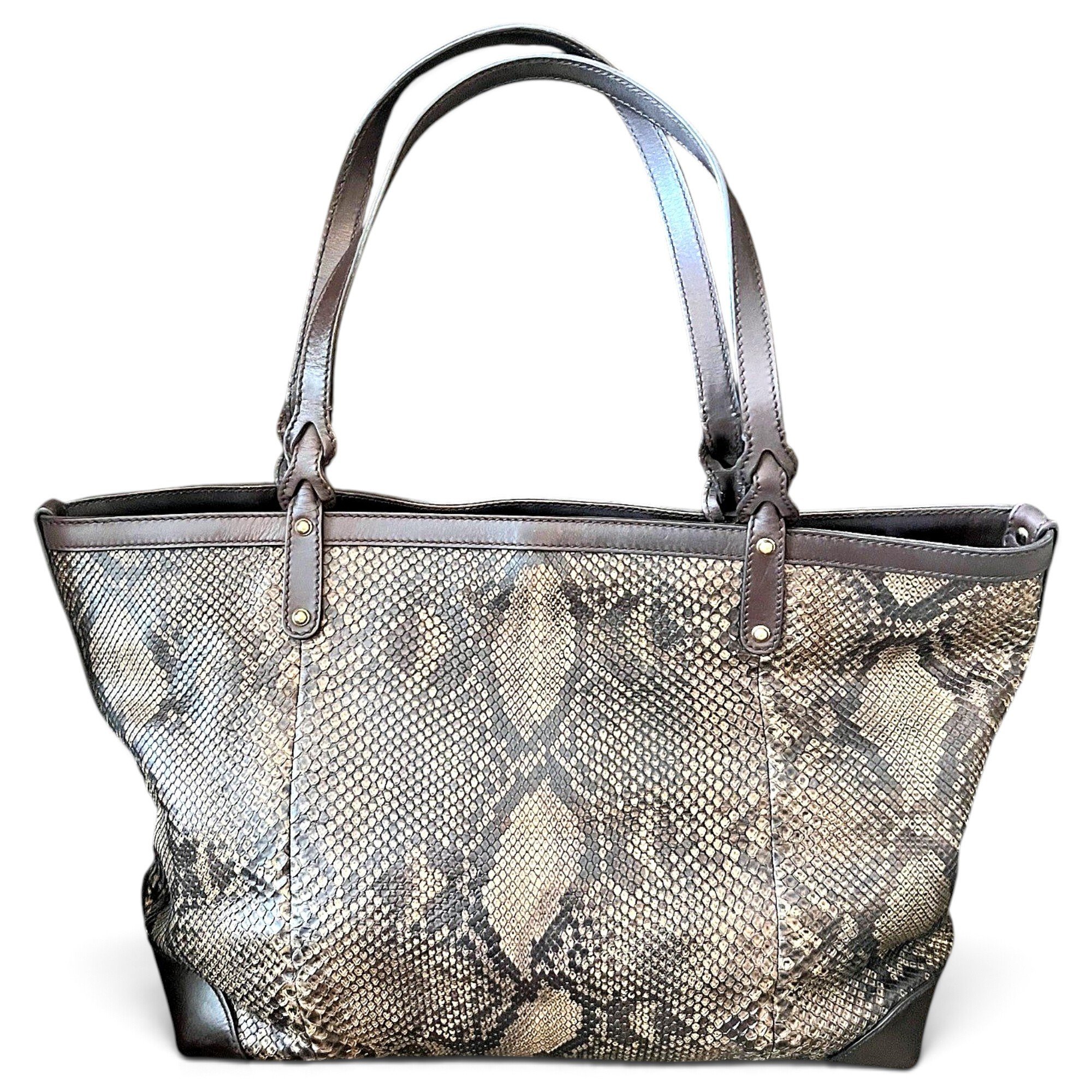 Leather tote