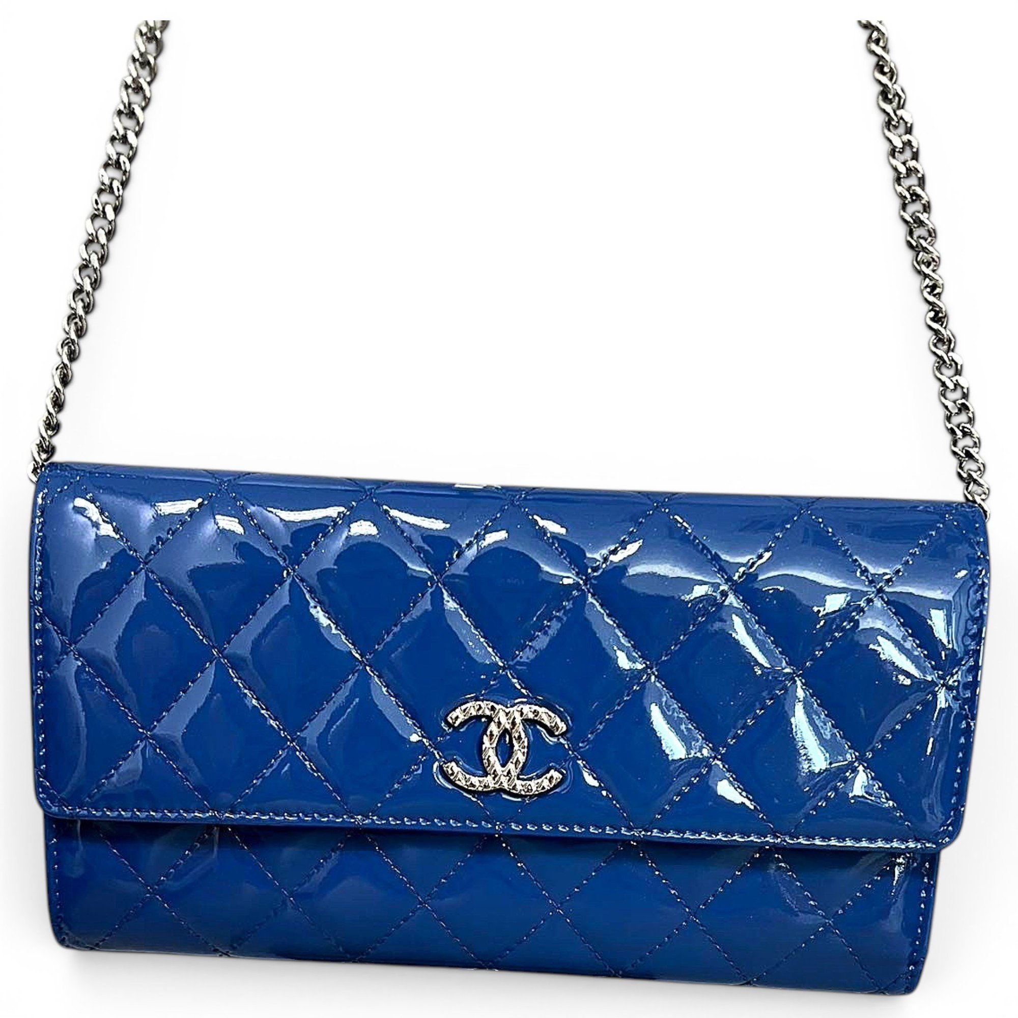 Patent leather handbag