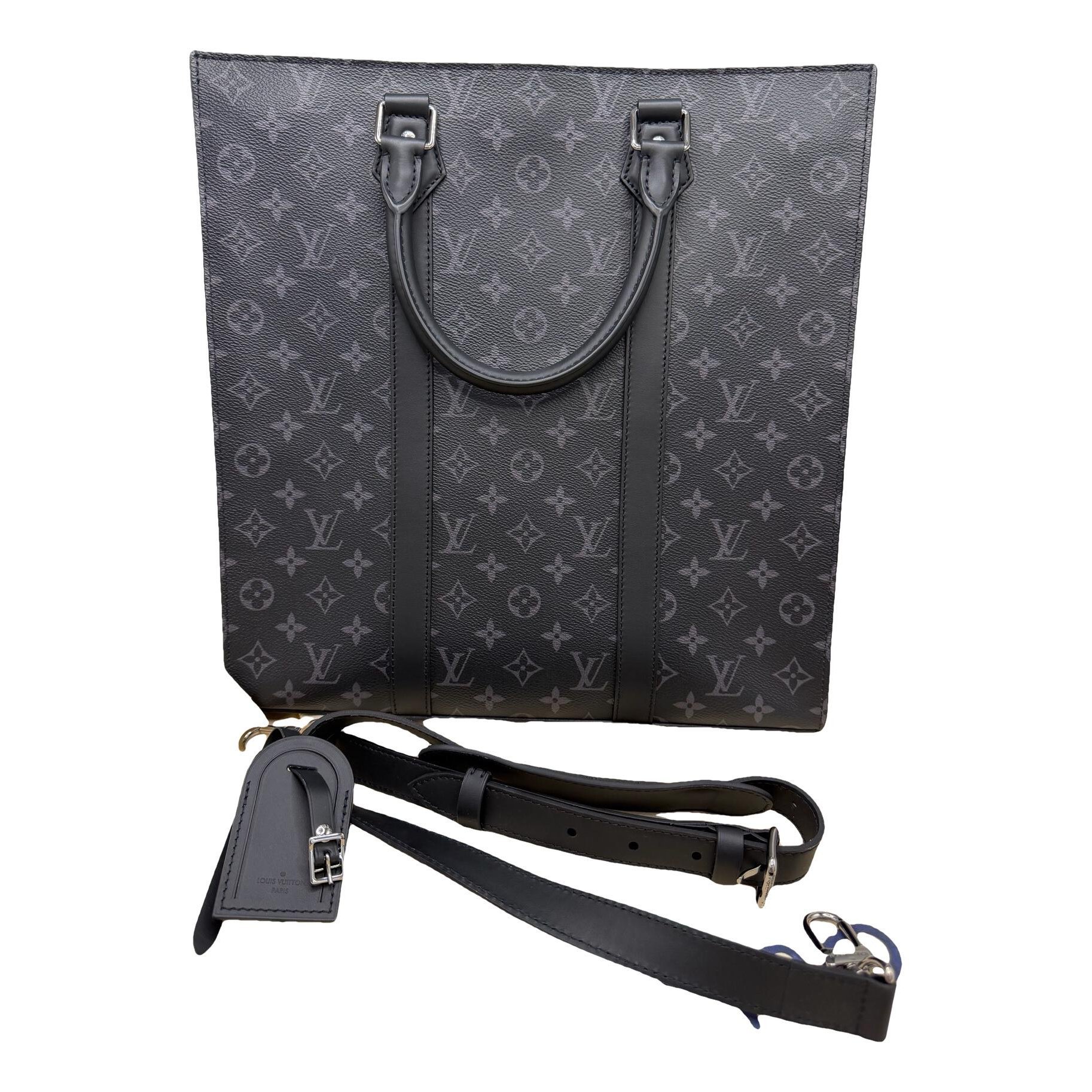 Plat leather handbag