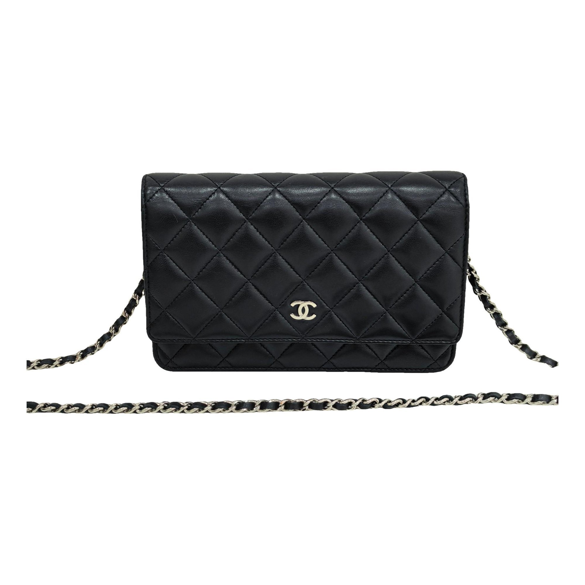 Wallet On Chain Timeless/Classique leather crossbody bag