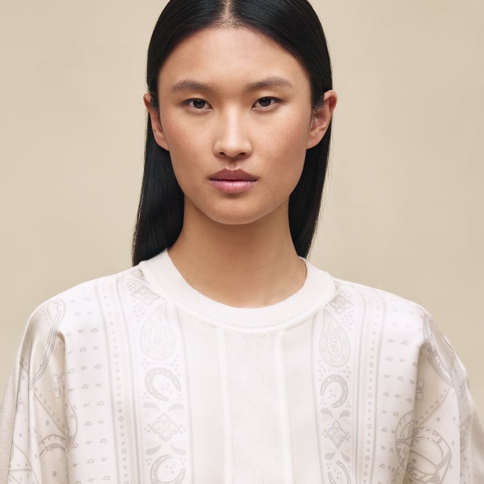 Blanc Tulle "Porte-bonheur Bandana" Long-sleeve Sweater