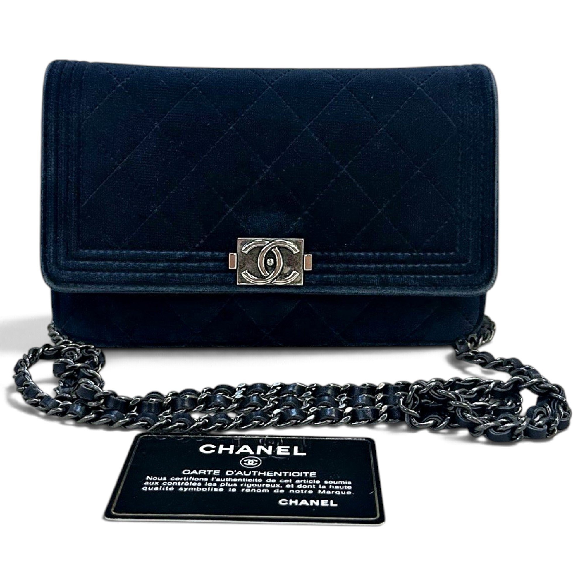 Boy velvet handbag