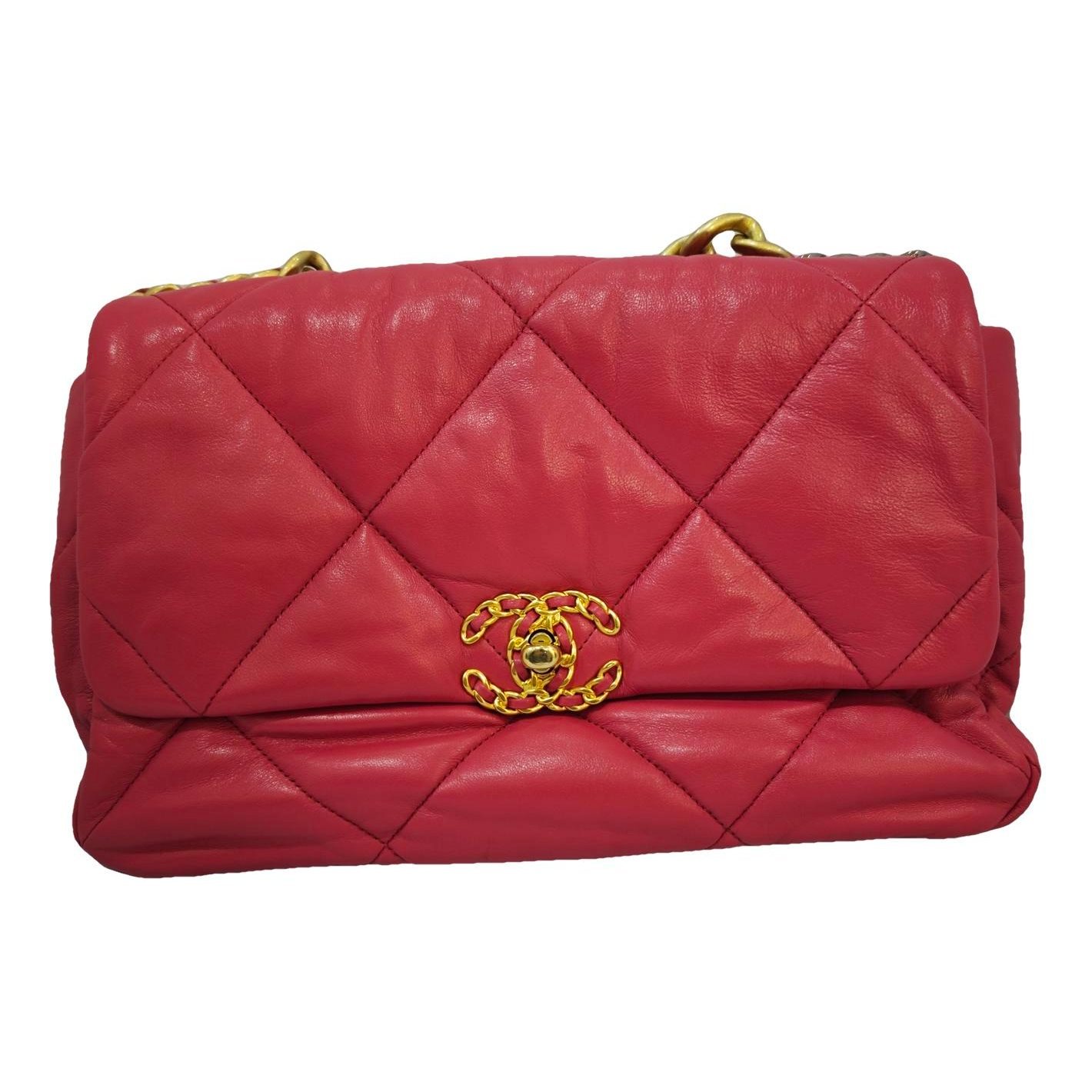 Chanel 19 leather handbag