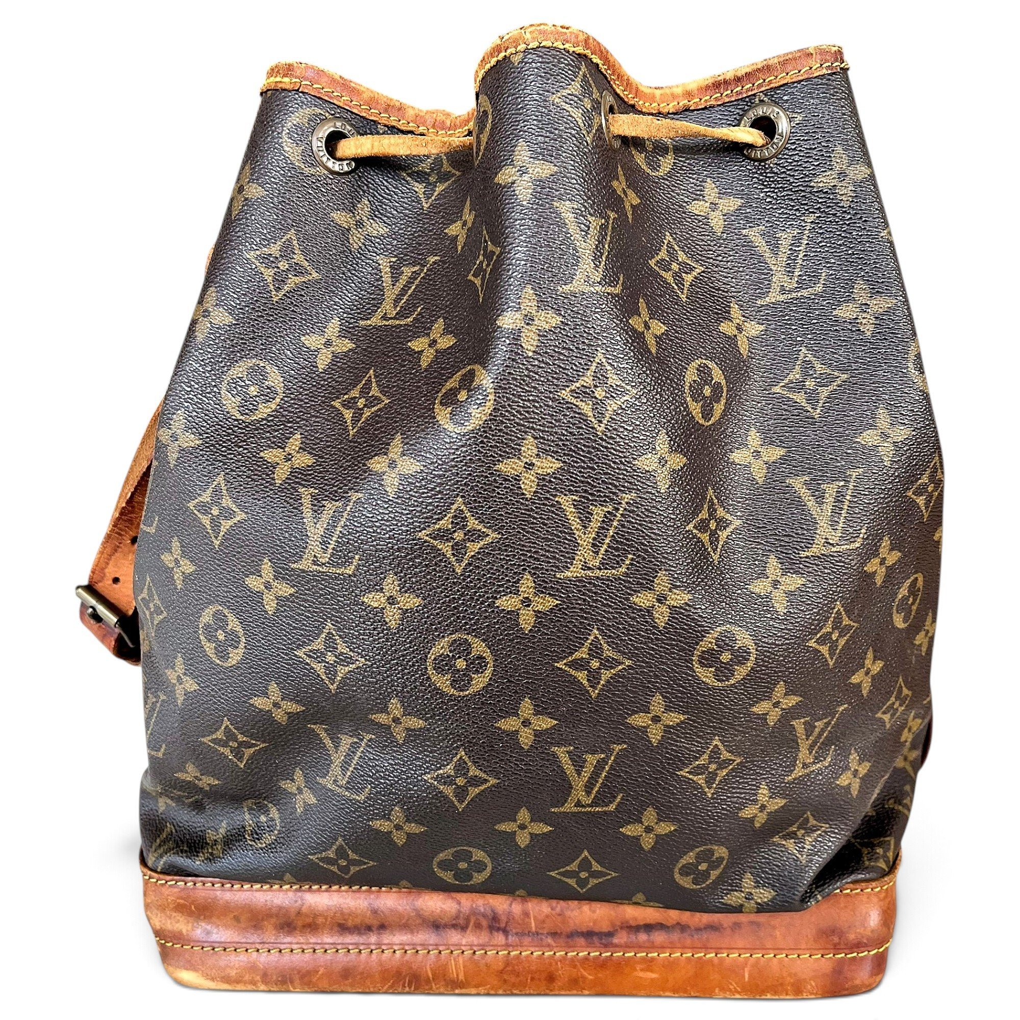 Louis Vuitton Noé leather handbag