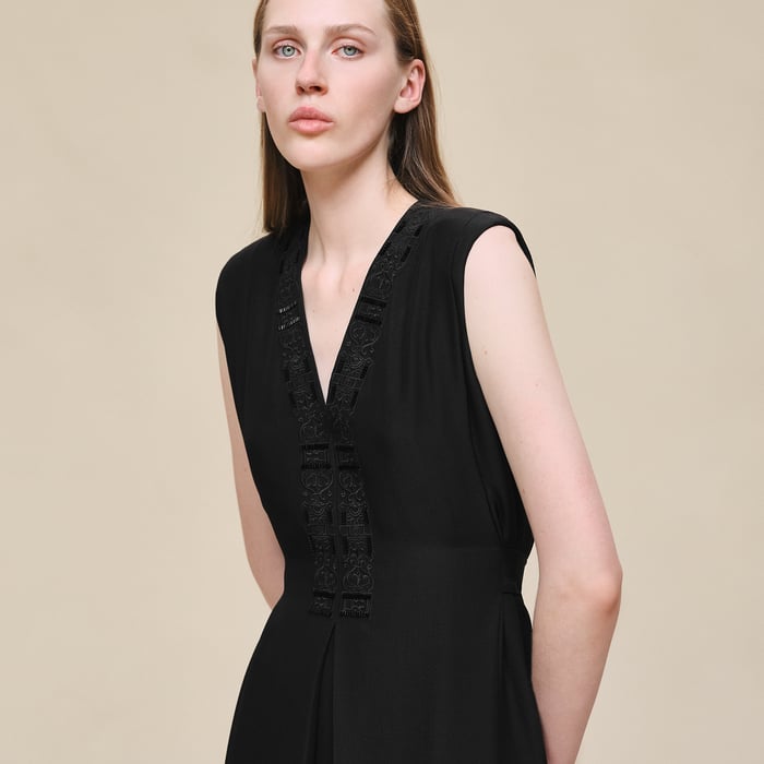 Noir Sleeveless Embroidered Caftan