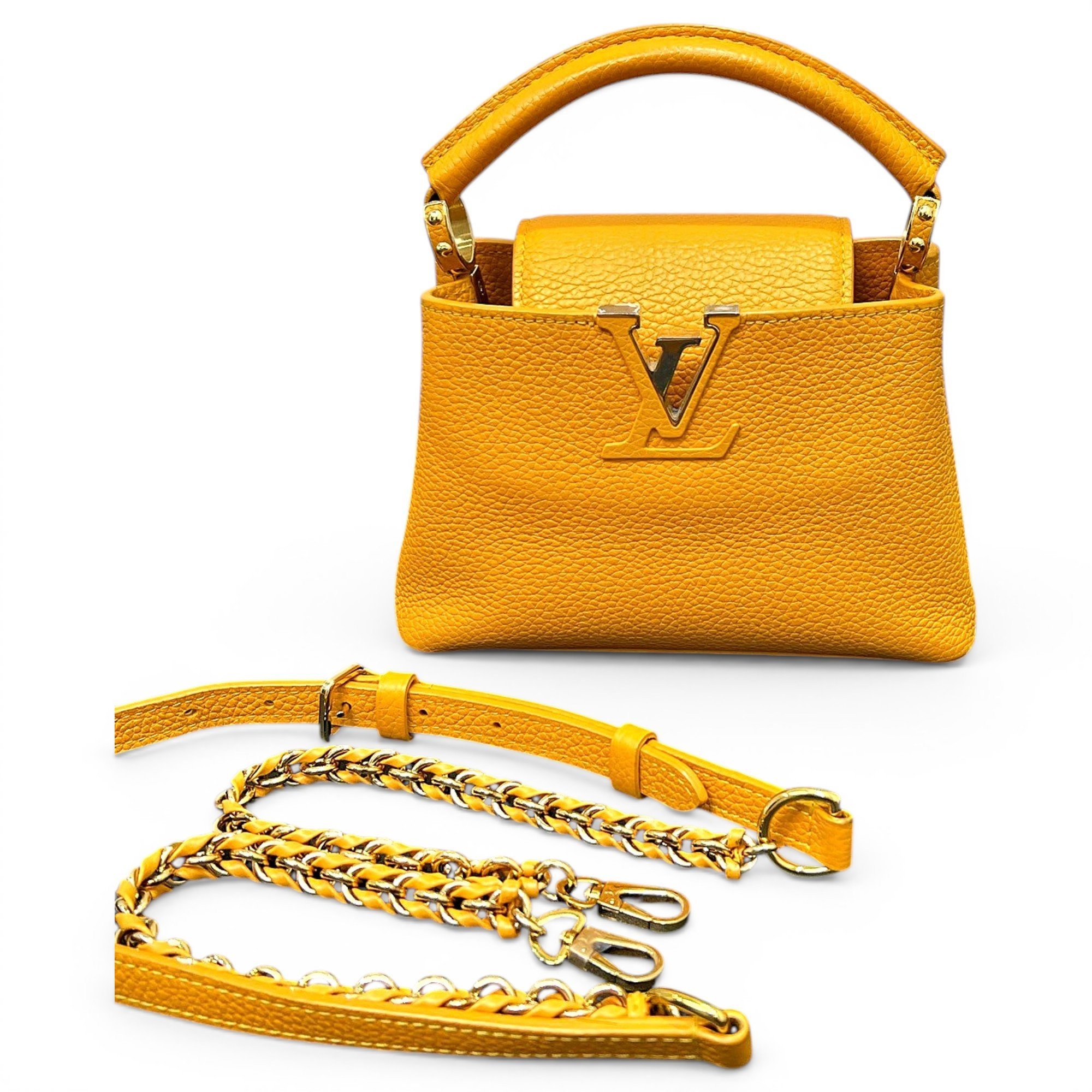 Capucines leather handbag