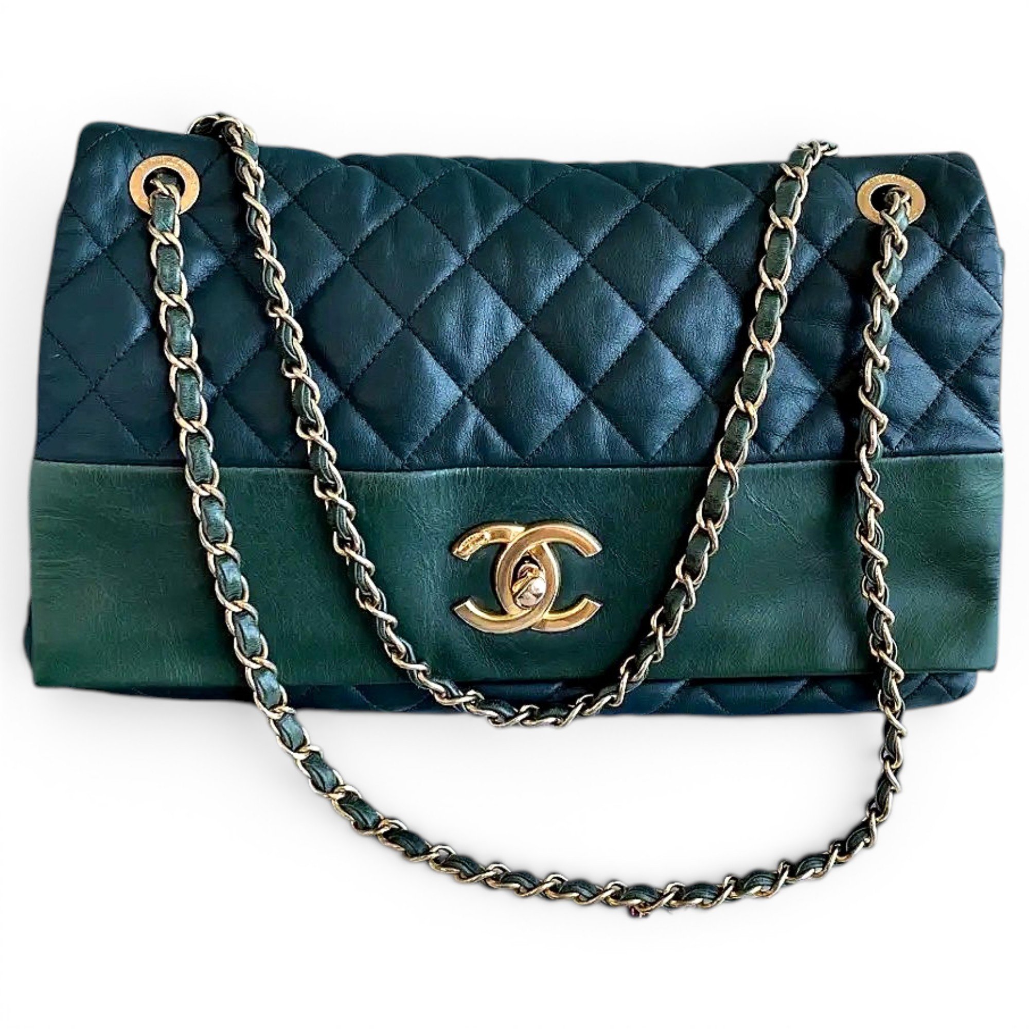 Trendy CC Flap leather crossbody bag