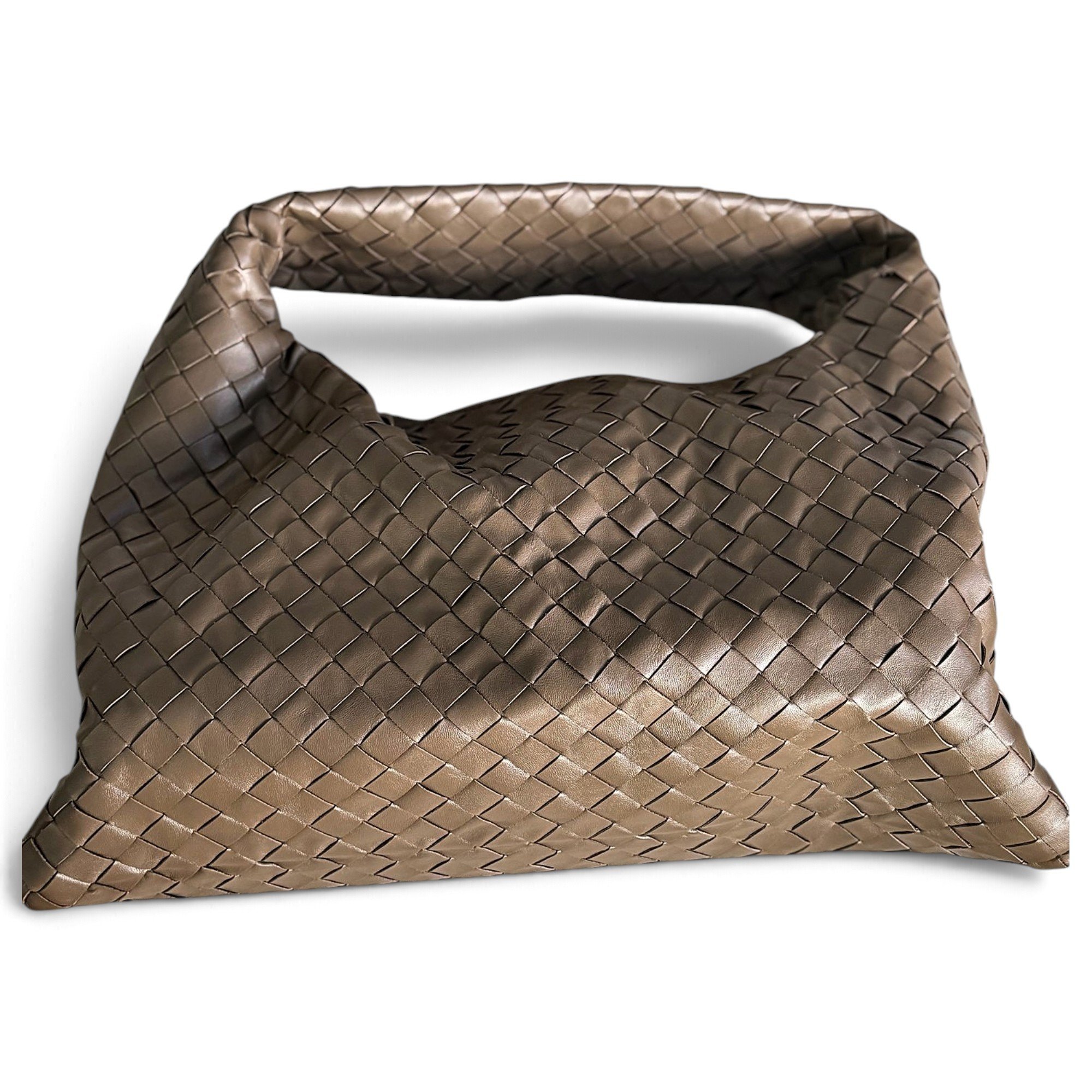 Hop leather handbag