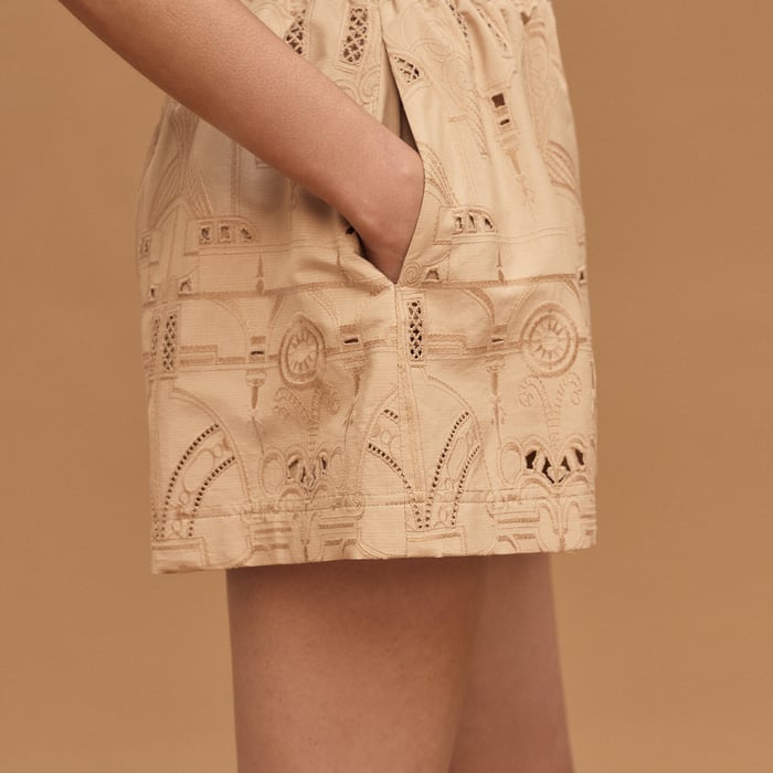 Beige Zénith Shorts With Embroidered Pouch