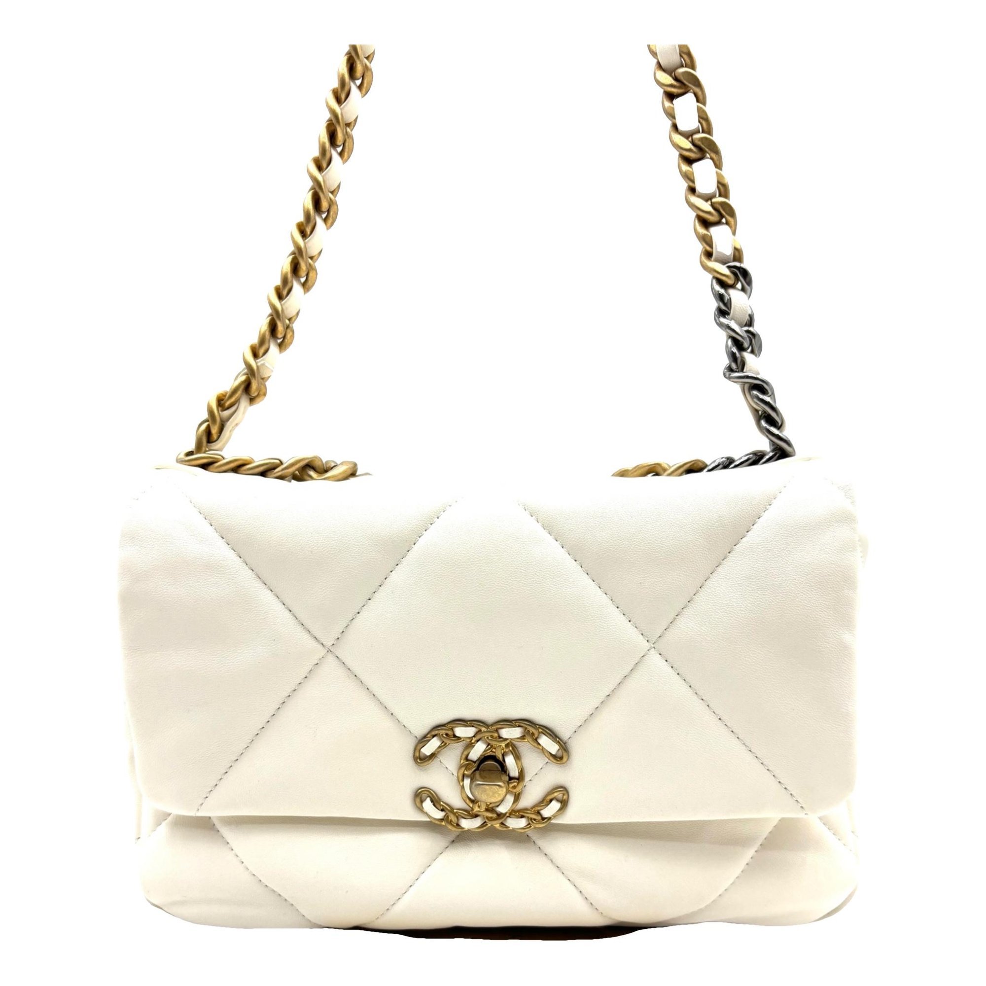 Chanel 19 leather handbag
