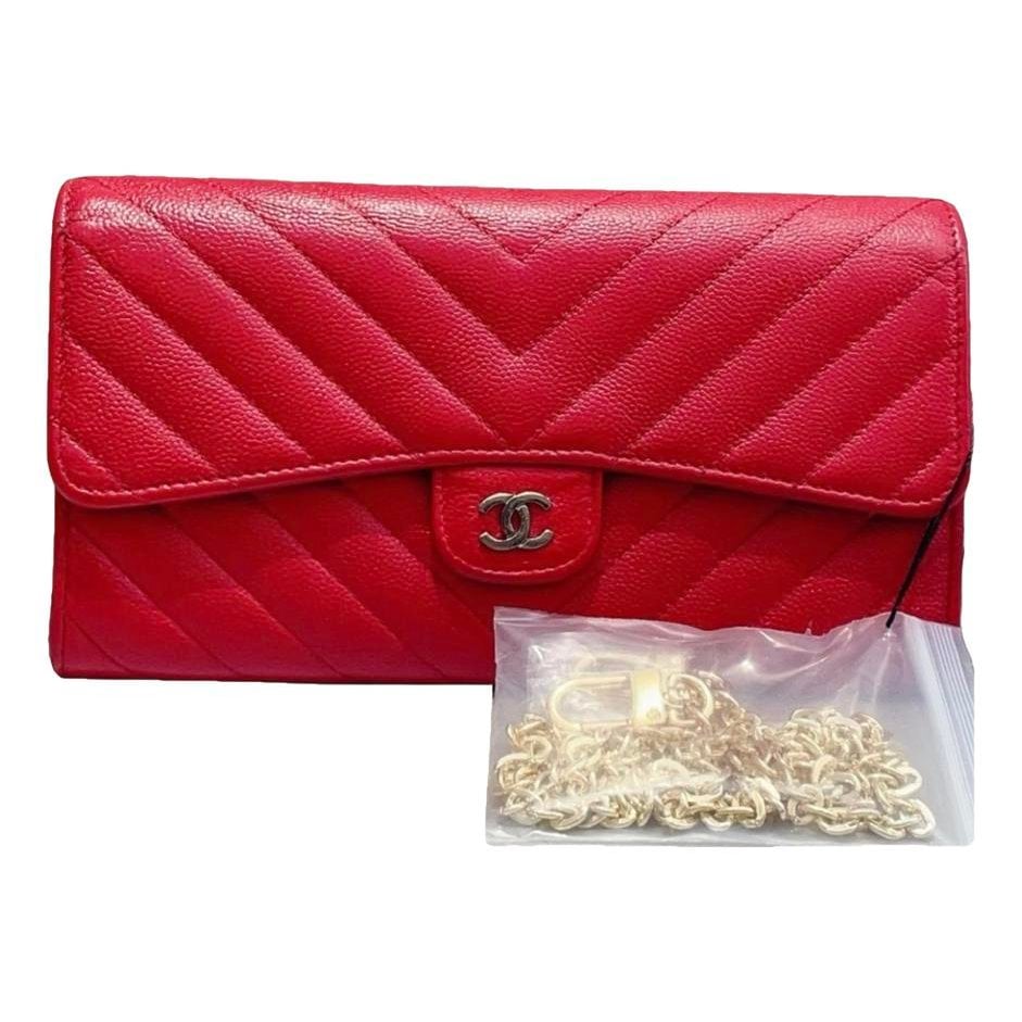 Wallet On Chain Timeless/Classique leather crossbody bag