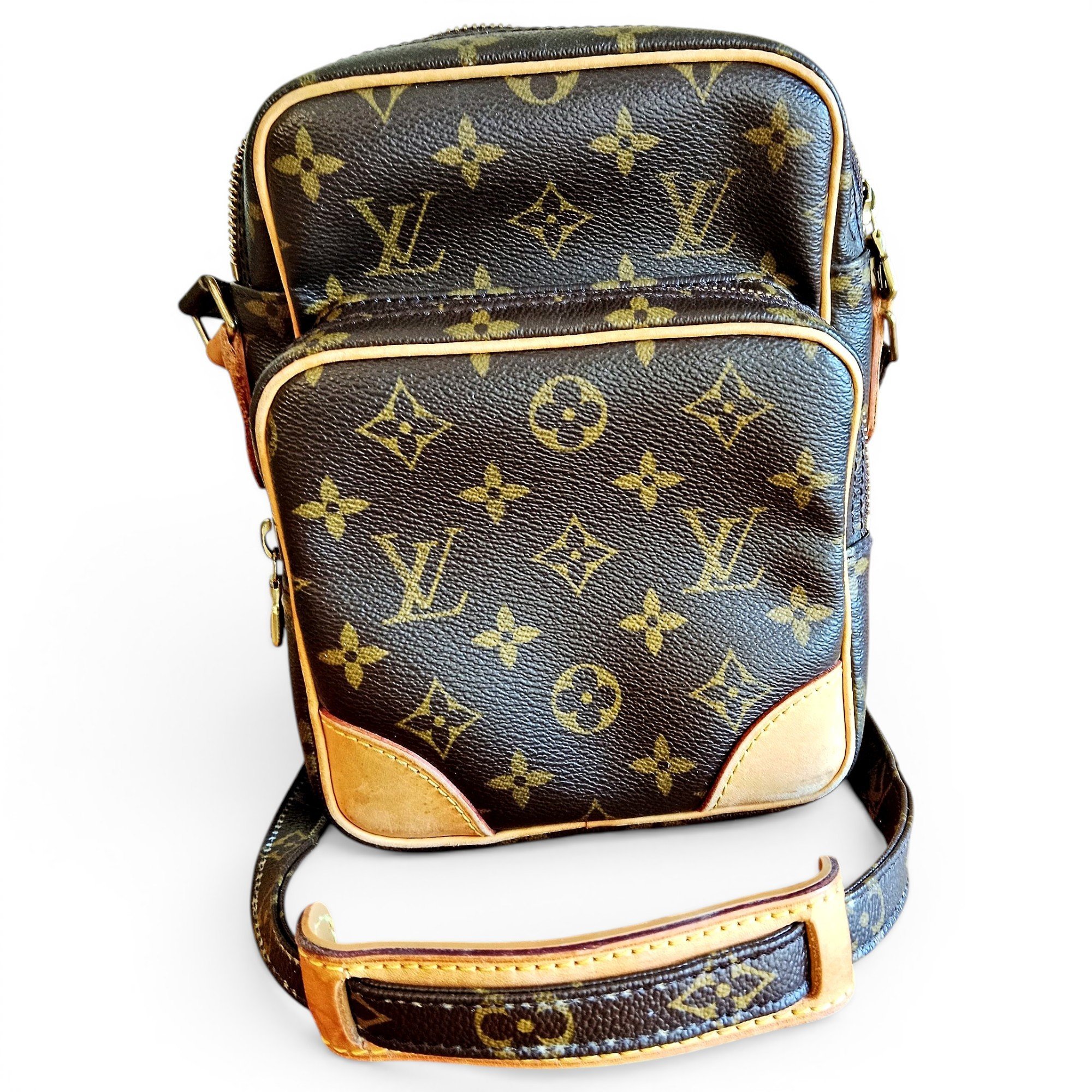 Amazon leather handbag