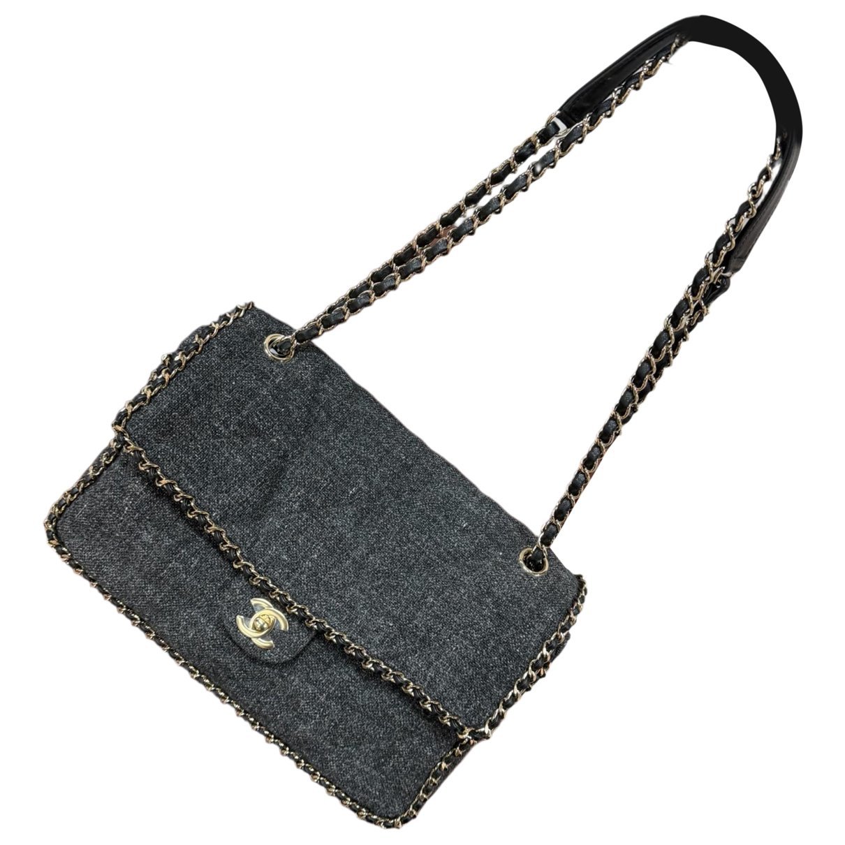 Timeless/Classique tweed crossbody bag