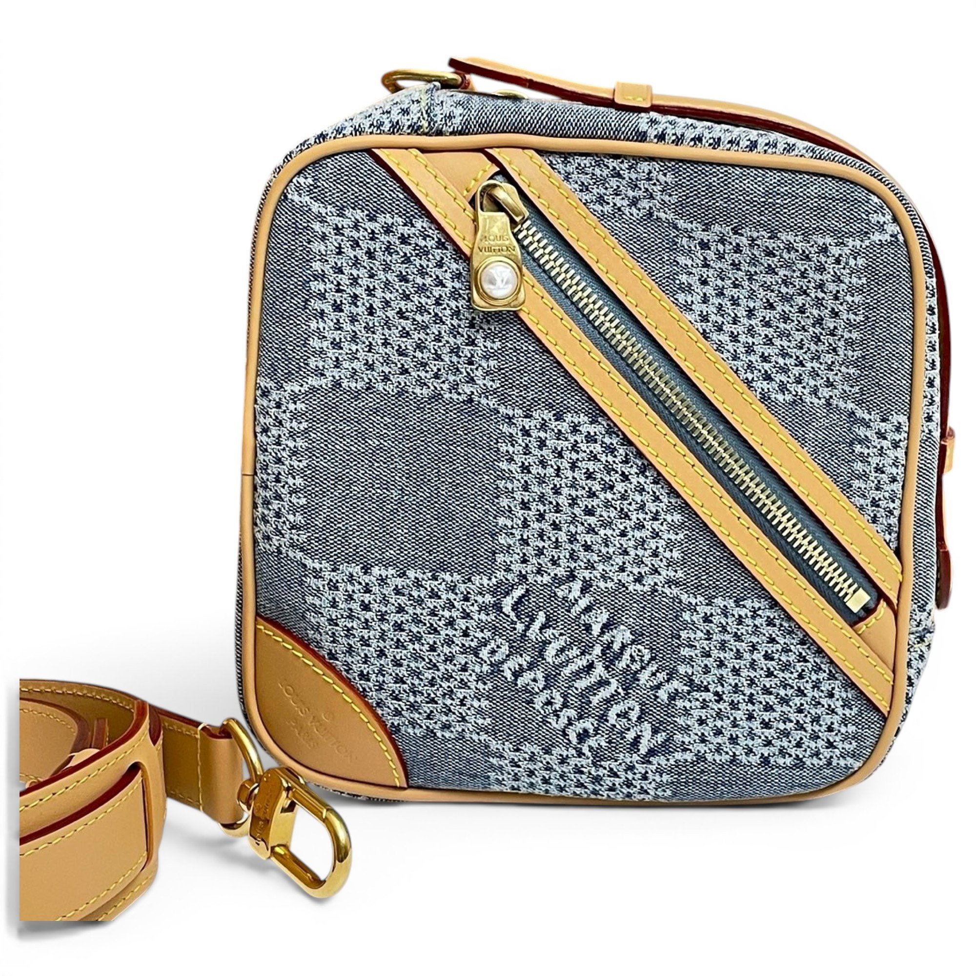 Crossbody bag