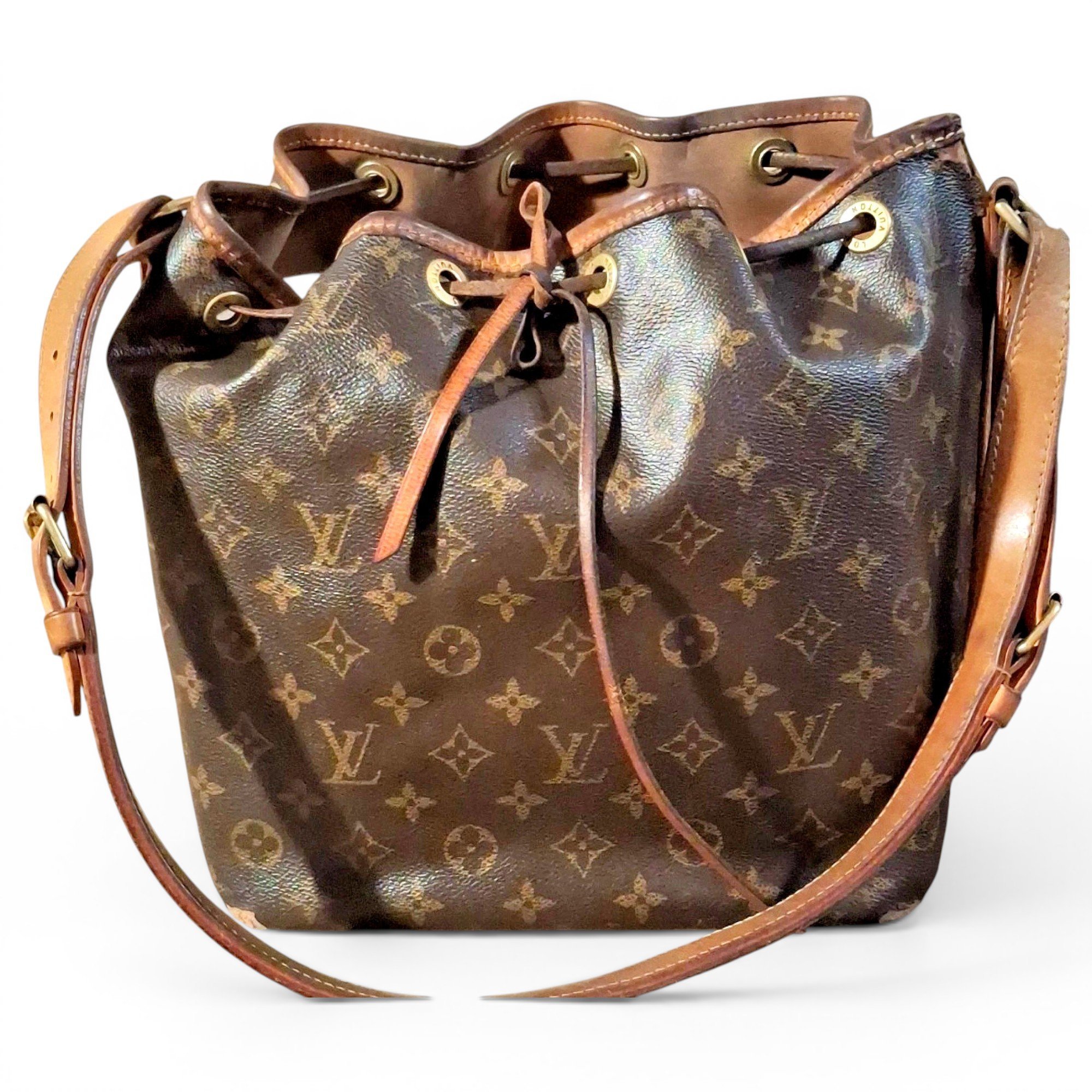 Noé leather handbag