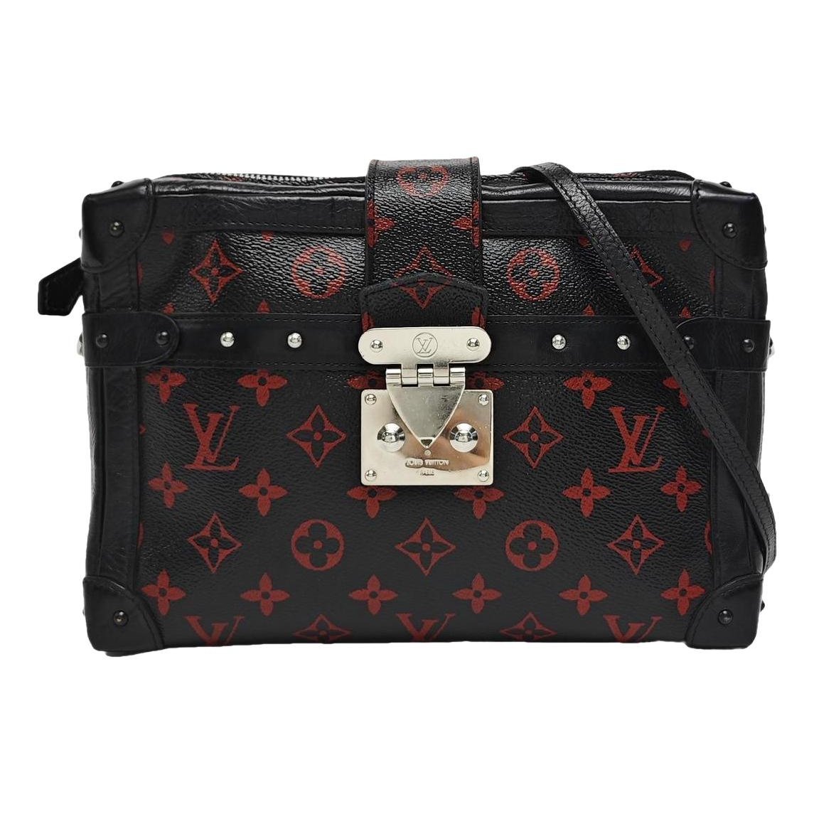 Petite Malle leather handbag