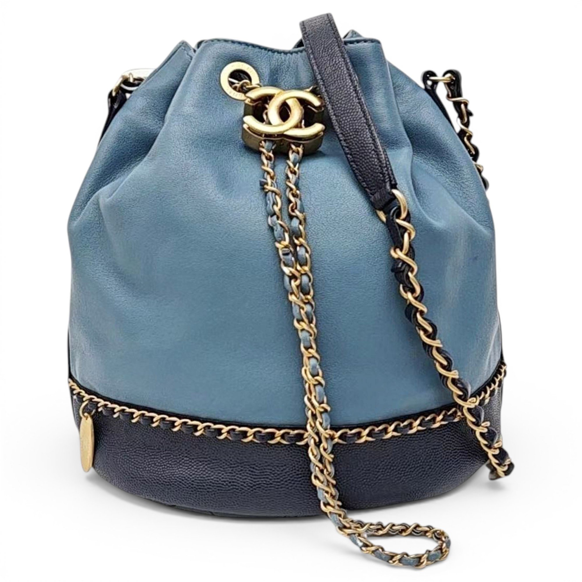 Gabrielle Bucket leather crossbody bag