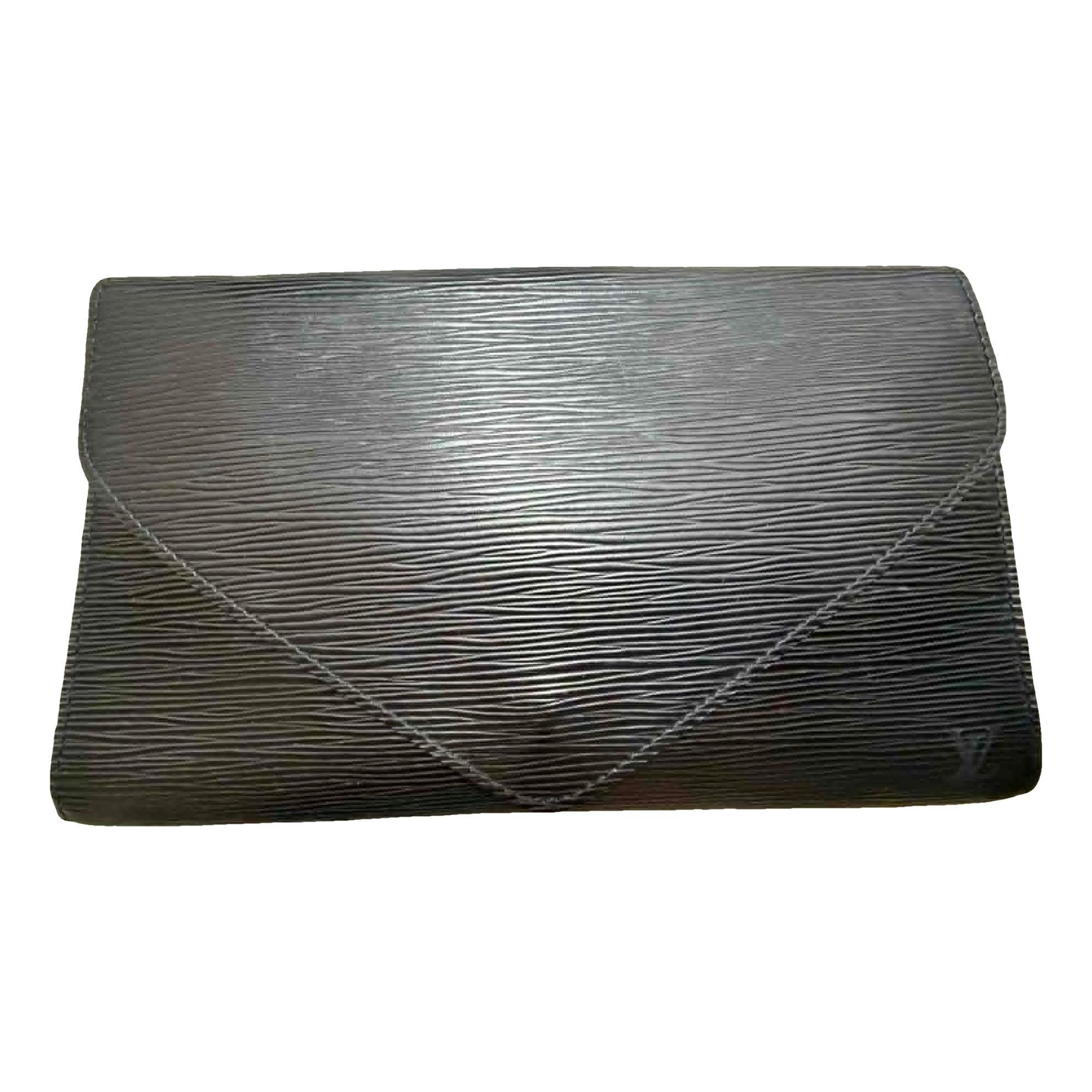 Leather clutch bag