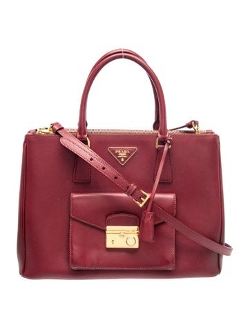 Saffiano Leather Galleria Double Zip