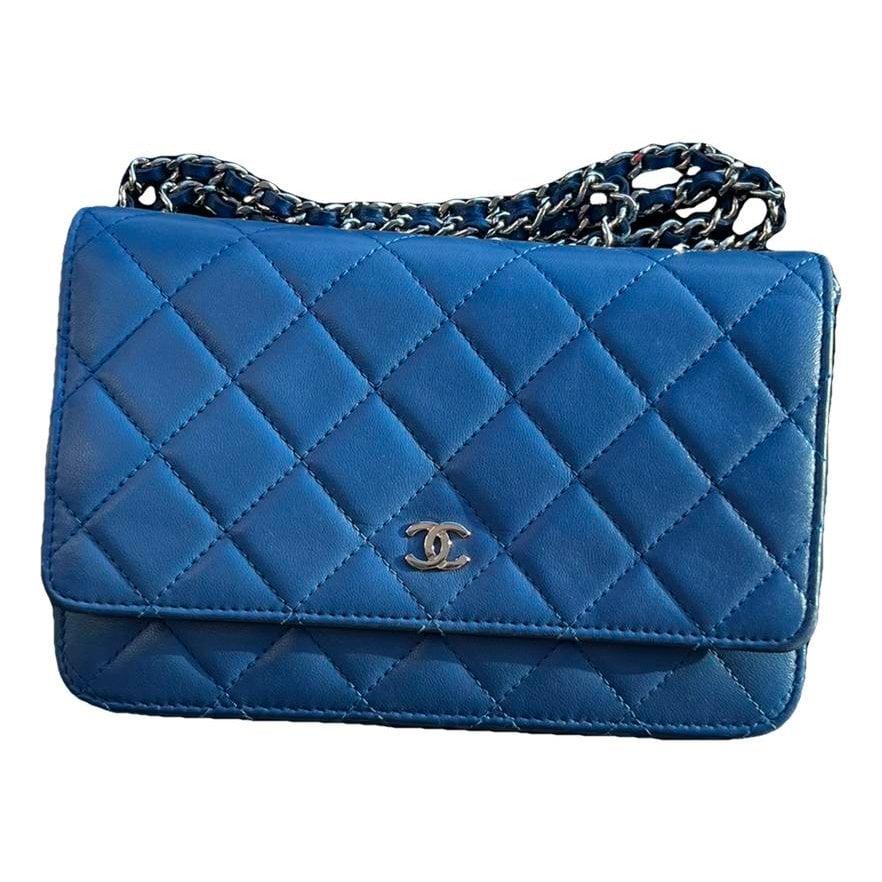 Wallet On Chain Timeless/Classique leather crossbody bag