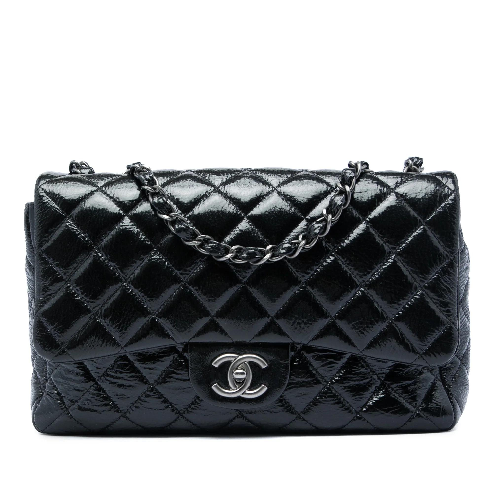 Timeless/Classique patent leather handbag