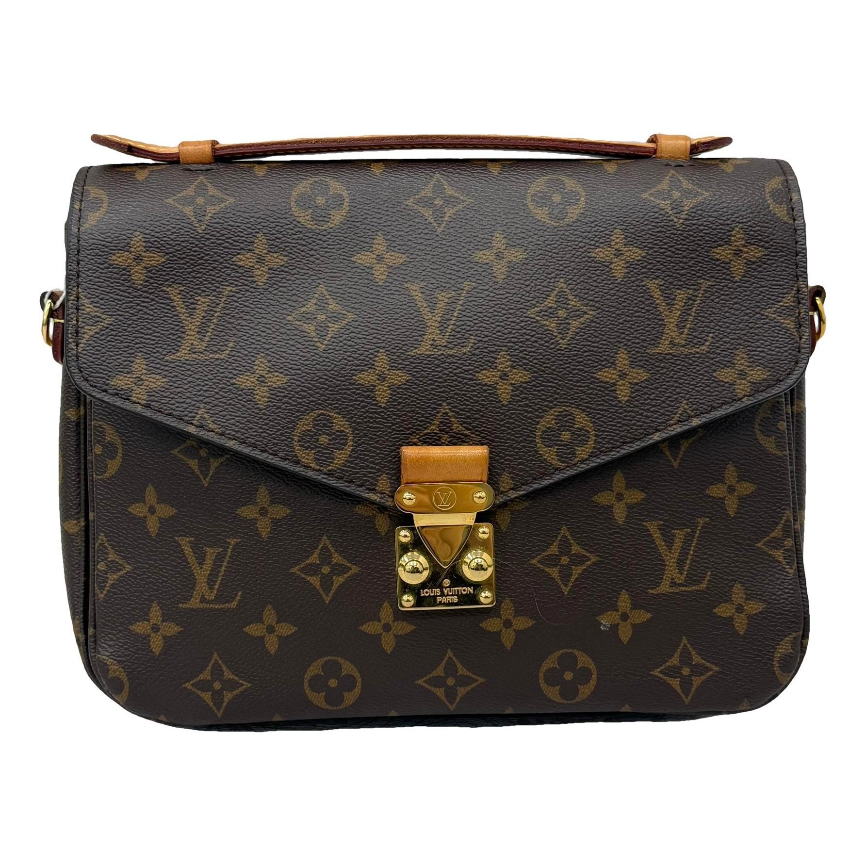 Metis leather handbag